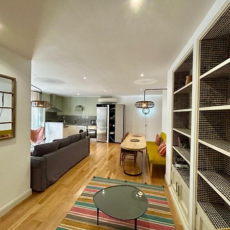 The Zentral Suites & Apartments Севиля Екстериор снимка