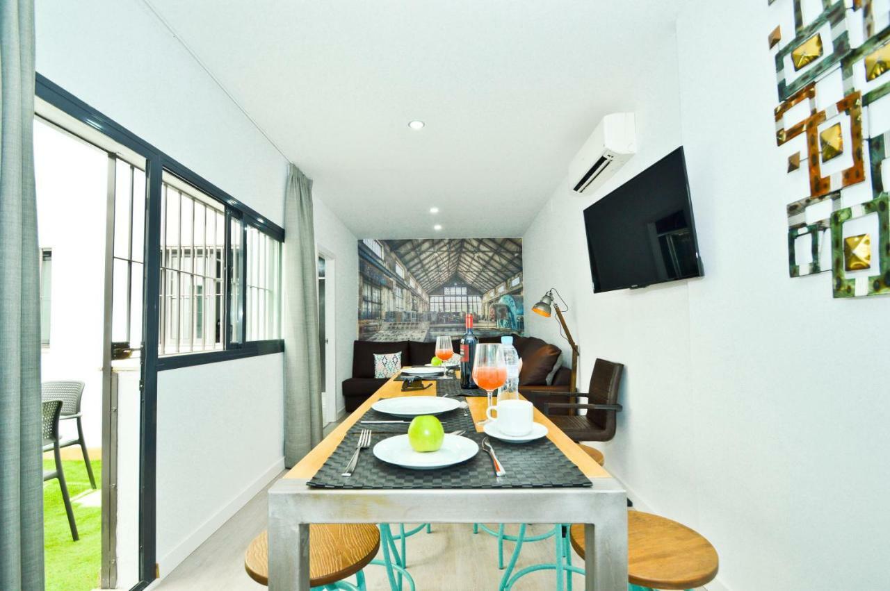 The Zentral Suites & Apartments Севиля Екстериор снимка